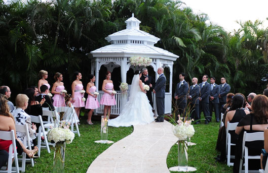 gazebo wedding reception wedding party