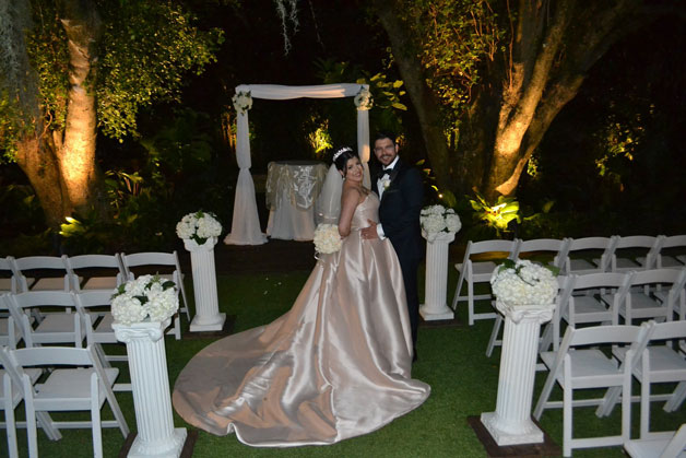 4016 | Yelina And Yoany's Gazebo Wedding | Real Weddings