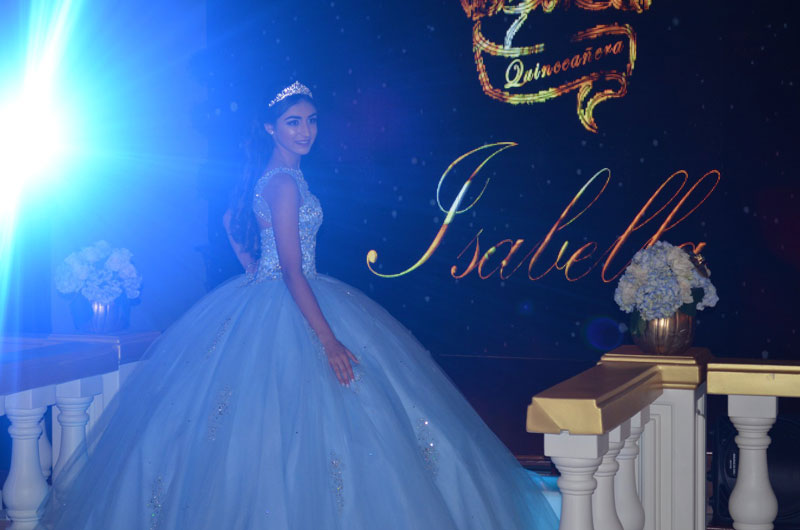 55296 | Princess Isabella's Cinderella Quince | Real Events