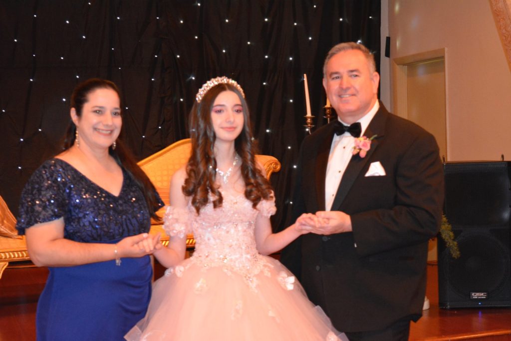 Anysia 039 S Quince 8 | Anysia's Fairytale Quinceanera | Real Events