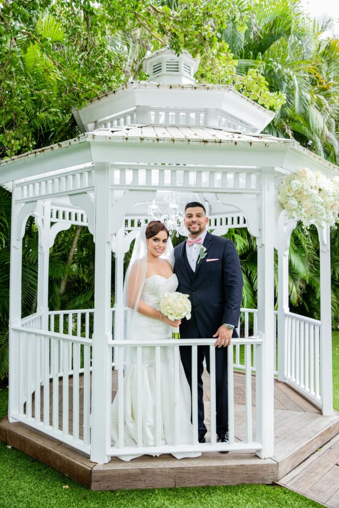 Husband Amp Wife In A Gazebo | A Stunning Outdoor Gazebo Wedding Ceremony | Real Weddings