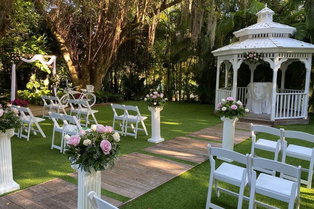 One of the outdoor wedding venues at the Grand Salon
