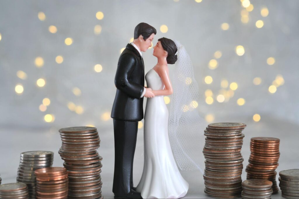 how to plan a wedding on a small budget